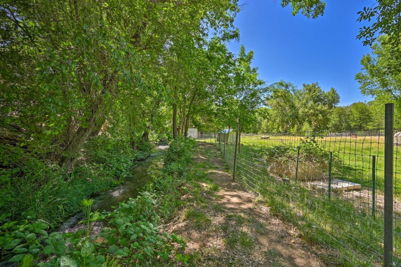 The Farm On Oak Creek Peaceful Cornville Rental! Экстерьер фото